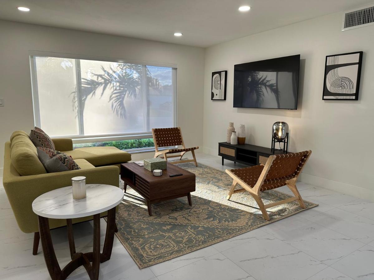 The Sun House - 3 Bed, 2 Bath, Private Pool, Fire Pit, Huge Backyard Fort Lauderdale Exterior foto