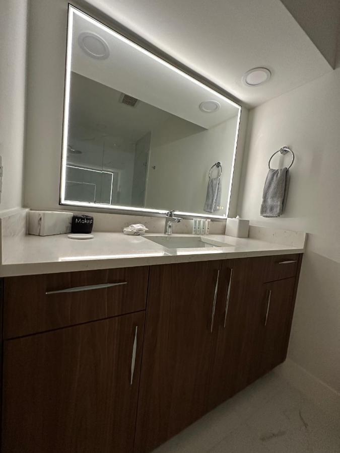 The Sun House - 3 Bed, 2 Bath, Private Pool, Fire Pit, Huge Backyard Fort Lauderdale Exterior foto